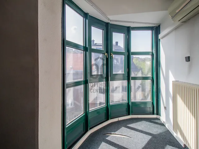 Eladó lakás Budapest II. kerület 254 nm