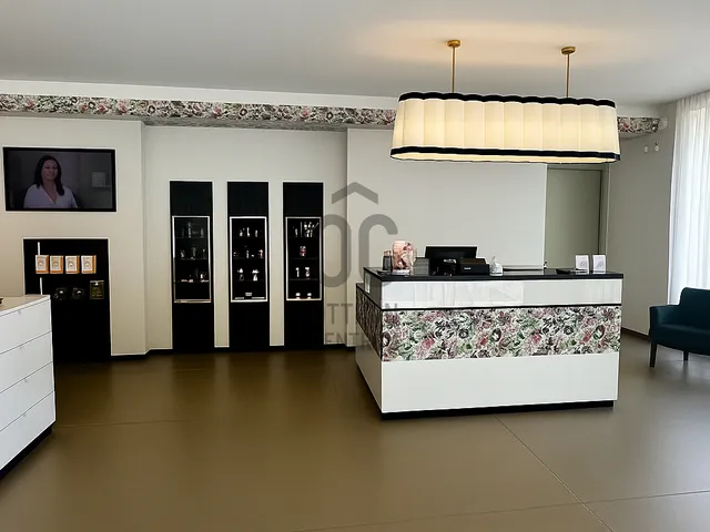 Kiadó ház Budapest XII. kerület, Istenhegy 323 nm