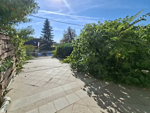 Kiadó ház Budapest XII. kerület, Farkasvölgy 65 nm