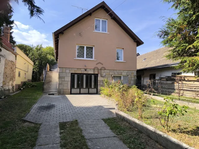 Eladó ház Pilisborosjenő 150 nm