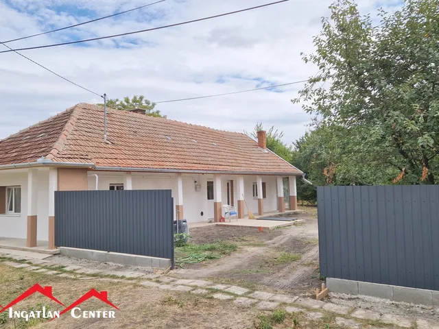 Eladó ház Békéscsaba, Mezőmegyer 60 nm