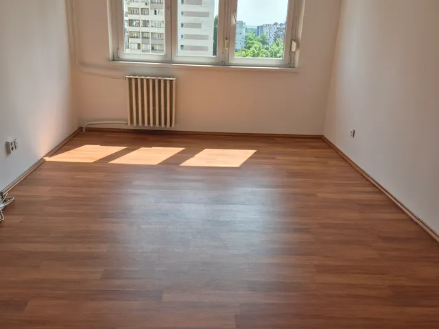 Eladó lakás Budapest III. kerület, Békásmegyer 51 nm