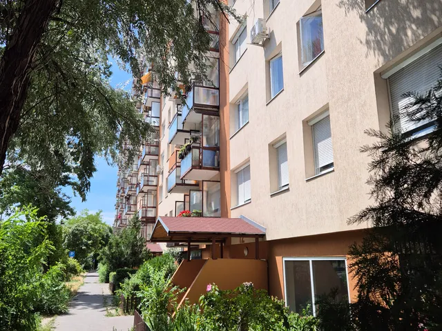 Eladó lakás Budapest XIX. kerület, Wekerletelep 59 nm