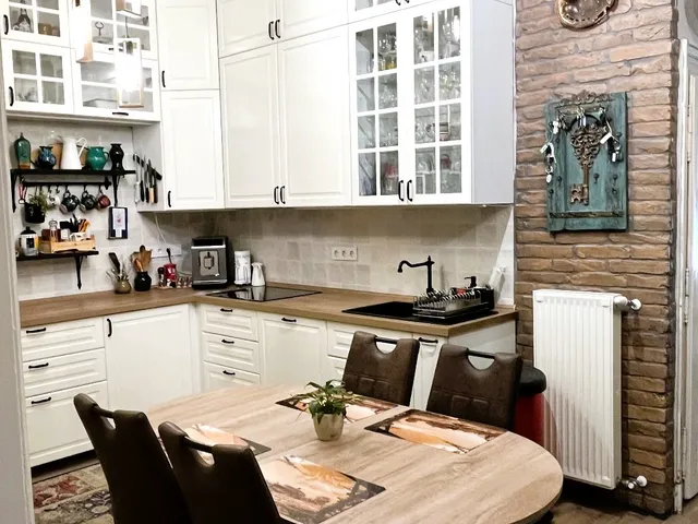 Eladó lakás Budapest VII. kerület, Belső-Erzsébetváros 77 nm