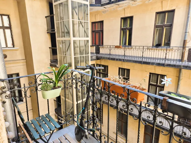 Eladó lakás Budapest VIII. kerület, Palotanegyed, Krúdy utca 53 nm