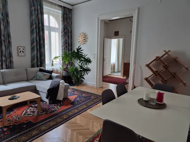 Kiadó lakás Budapest VI. kerület, Nagykörúton kívüli terület, Szív utca 60 nm