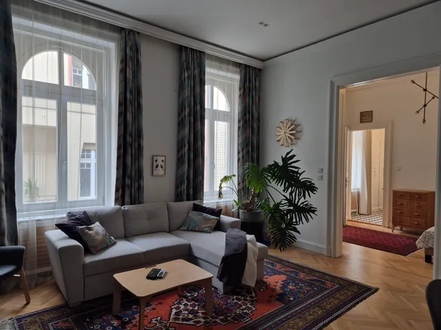 Kiadó lakás Budapest VI. kerület, Nagykörúton kívüli terület, Szív utca 60 nm