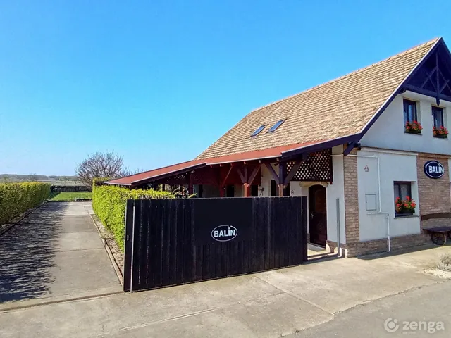 Kiadó kereskedelmi és ipari ingatlan Mártély 140 nm