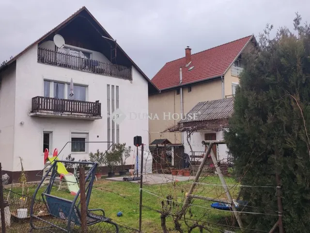 Eladó ház Gyál 203 nm