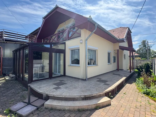Eladó ház Gyál 169 nm
