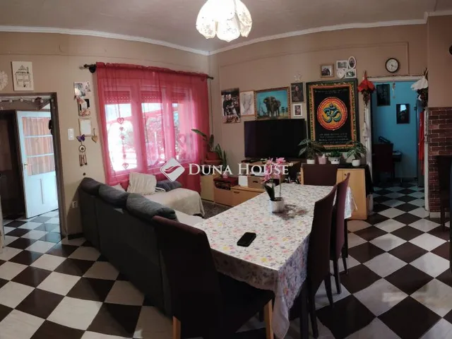 Eladó ház Dömsöd 90 nm