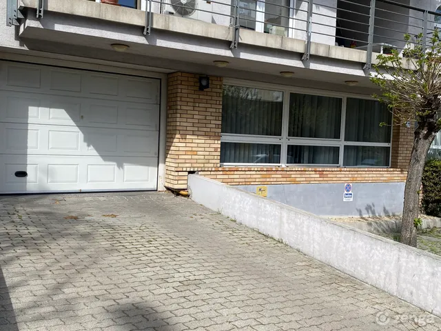 Kiadó garázs Budapest XII. kerület, Krisztinaváros XII. ker. 14 nm