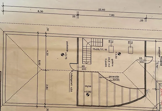 Eladó ház Ócsa, Kétgenerációs ház 320 nm