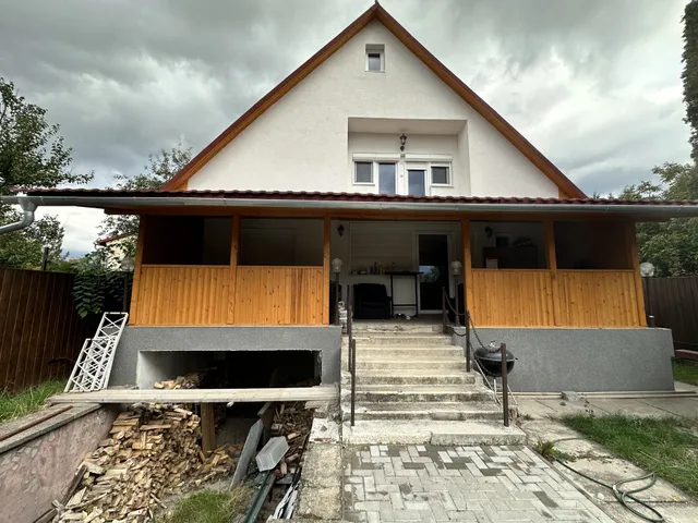 Eladó ház Délegyháza 194 nm