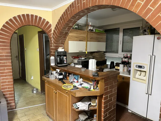 Eladó ház Délegyháza, Csendes utca 194 nm