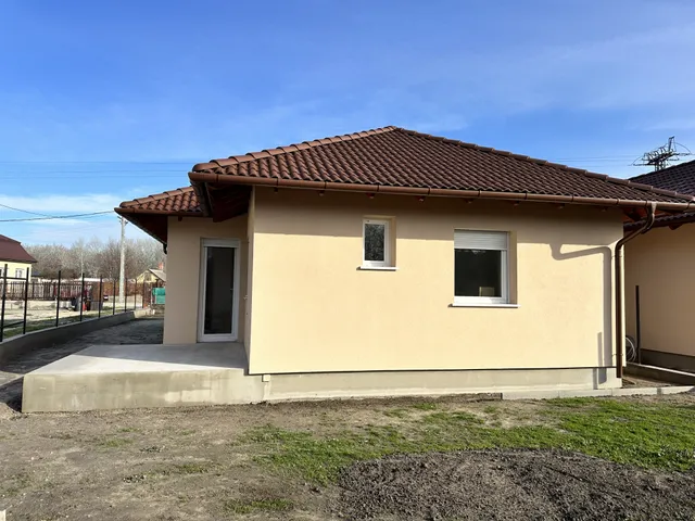 Eladó ház Bugyi, Új építésű 454 nm