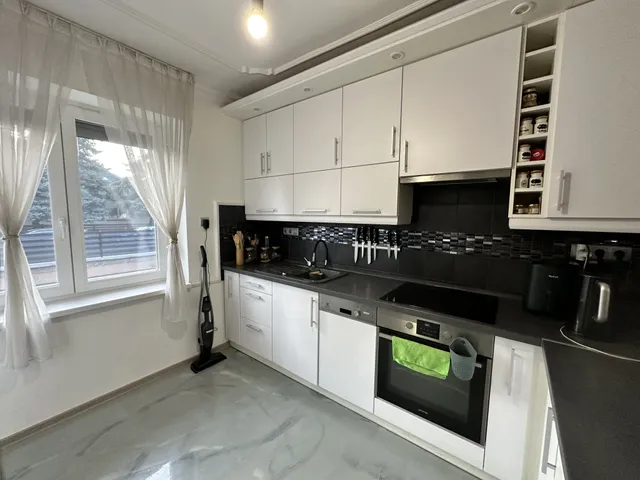 Eladó ház Inárcs, Befektetés 270 nm