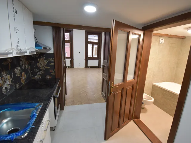 Kiadó lakás Miskolc, Belváros 63 nm