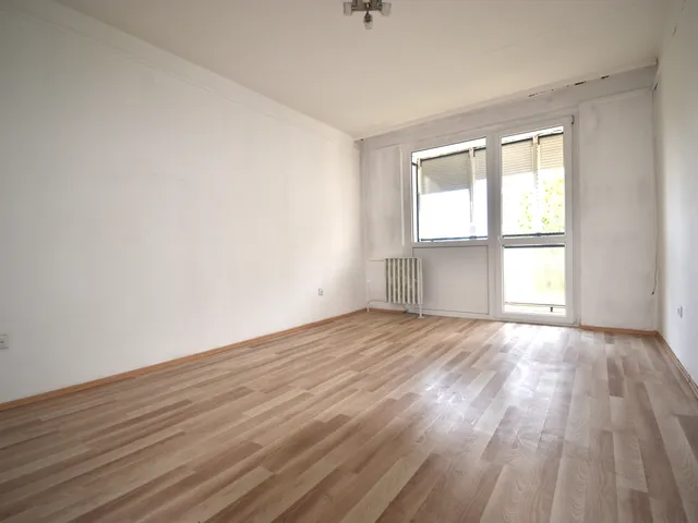 Eladó lakás Miskolc, Avas 37 nm