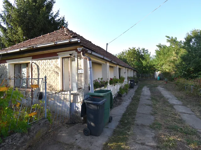 Eladó ház Újcsanálos 70 nm