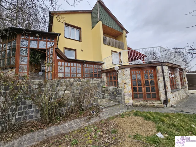 Eladó ház Gödöllő 200 nm