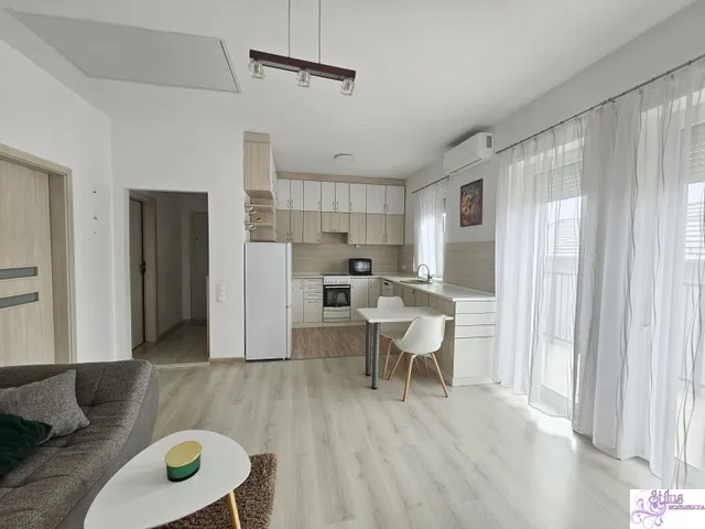 Eladó lakás Vác 45 nm