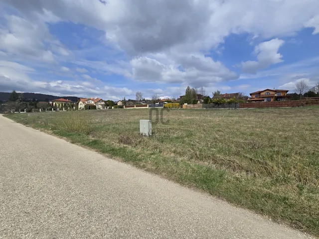 Eladó telek Nagykovácsi 987 nm
