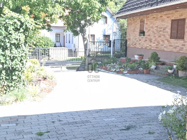Eladó ház Nagykovácsi 244 nm