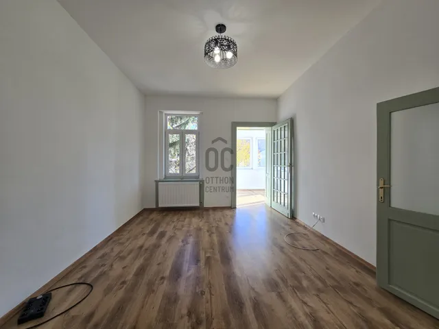 Kiadó ház Budakeszi 110 nm