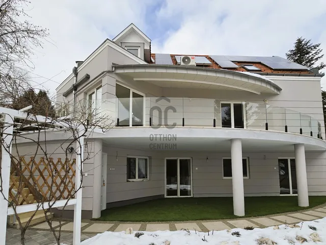 Eladó ház Budakeszi, Villám Miklós utca 290 nm