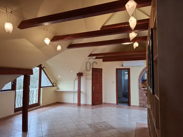 Kiadó lakás Budakeszi 130 nm