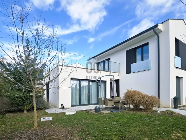 Eladó ház Budapest II. kerület, Pesthidegkút-Ófalu 172 nm