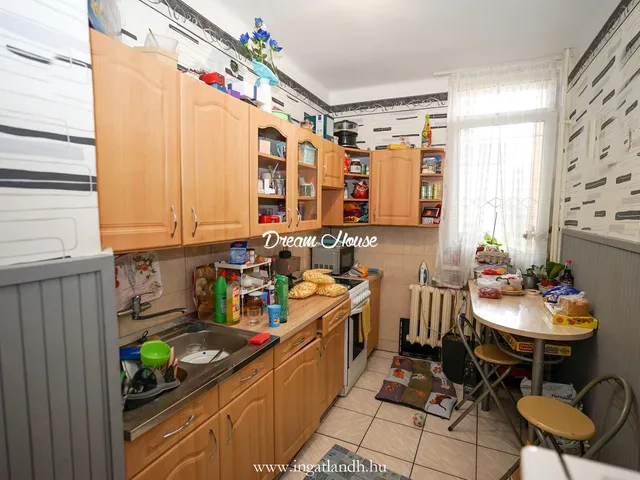 Eladó lakás Nyíregyháza, Érkert 38 nm