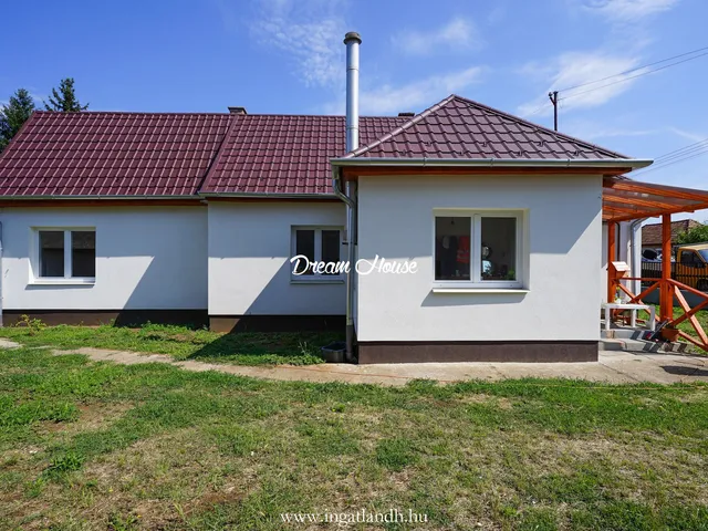 Eladó ház Nyíregyháza, Oros 65 nm