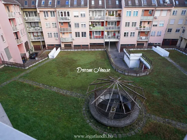 Eladó garázs Nyíregyháza, Belváros 12 nm