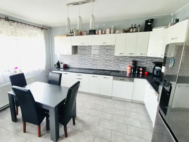 Eladó ház Balatonkeresztúr 170 nm