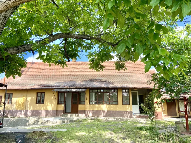 Eladó ház Nagykőrös, Tormás 89 nm