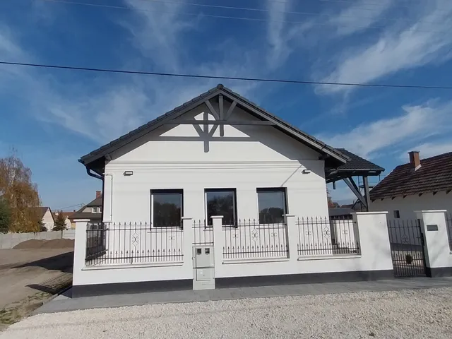 Eladó ház Nagykőrös 109 nm