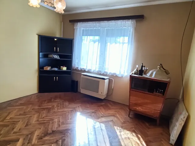Eladó lakás Nagykőrös, Tormás 50 nm