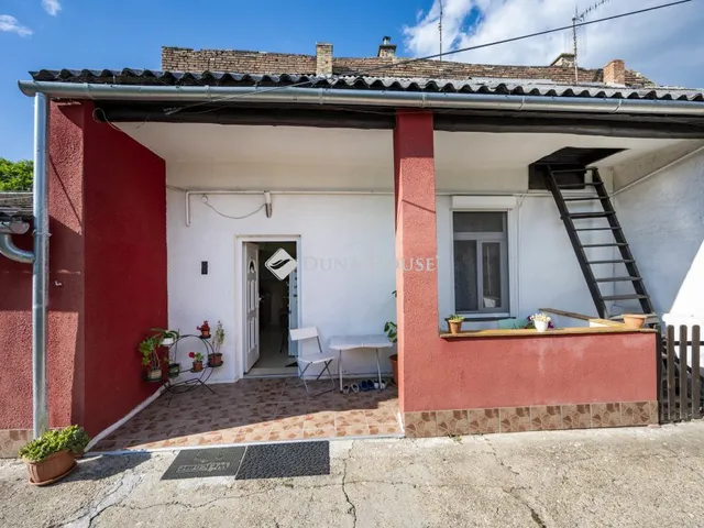 Eladó ház Budapest XV. kerület, Bethlen Gábor utca 53 nm
