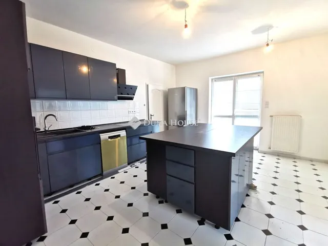 Kiadó lakás Budakeszi 190 nm