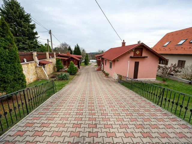 Eladó ház Budakeszi 100 nm