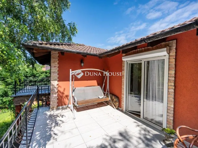 Eladó ház Budaörs 285 nm