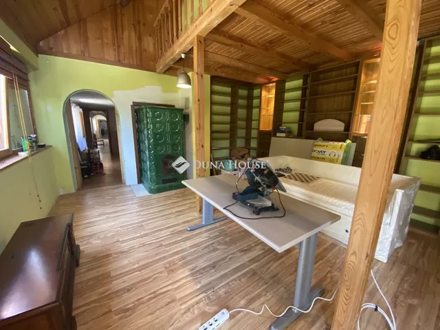 Eladó ház Olaszfa 250 nm