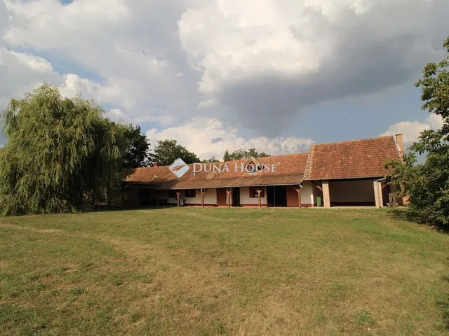 Eladó ház Olaszfa 151 nm