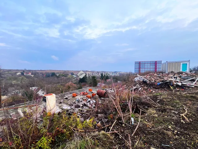 Eladó telek Törökbálint 1281 nm