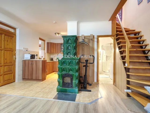 Eladó üdülő és hétvégi ház Budakeszi 68 nm