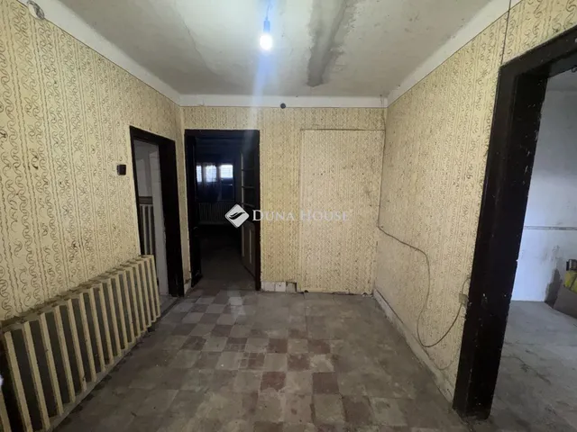 Eladó ház Bicske 90 nm