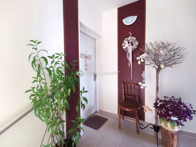 Eladó lakás Budapest II. kerület 71 nm