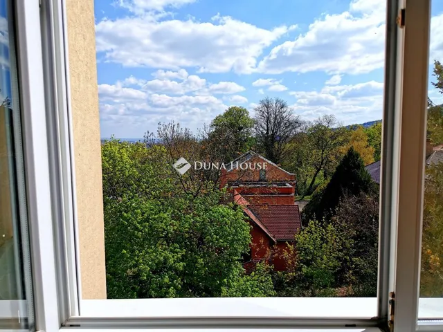 Eladó lakás Budapest II. kerület 71 nm